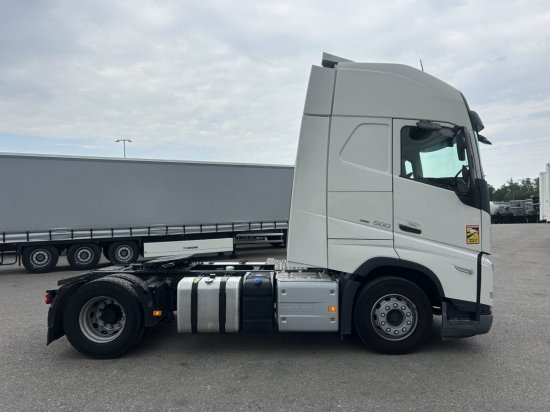 Volvo FH 500 EURO 6, I-Shift, Globetrotter, Standklima - Cabeza tractora: foto 4 Volvo FH 500 EURO 6, I-Shift, Globetrotter, Standklima - Cabeza tractora: foto 4