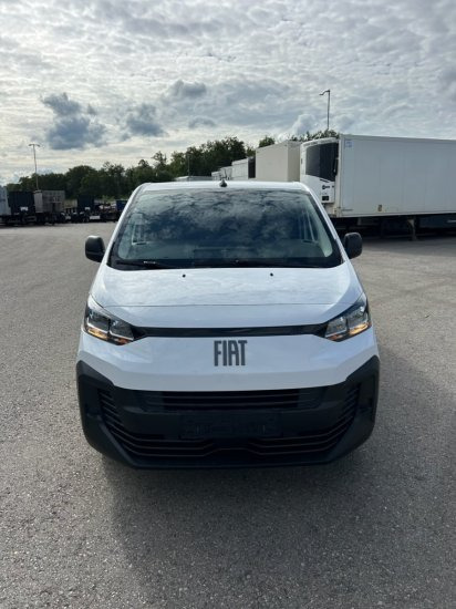 Fiat Scudo M BlueDHi 120 6-Gang - Furgón: foto 2 Fiat Scudo M BlueDHi 120 6-Gang - Furgón: foto 2