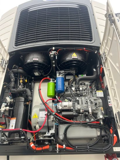 Semirremolque isotérmico nuevo Krone Cool Liner ,Carrier 1550, Doppelstock, Krone-Achsen: foto 15 Semirremolque isotérmico nuevo Krone Cool Liner ,Carrier 1550, Doppelstock, Krone-Achsen: foto 15