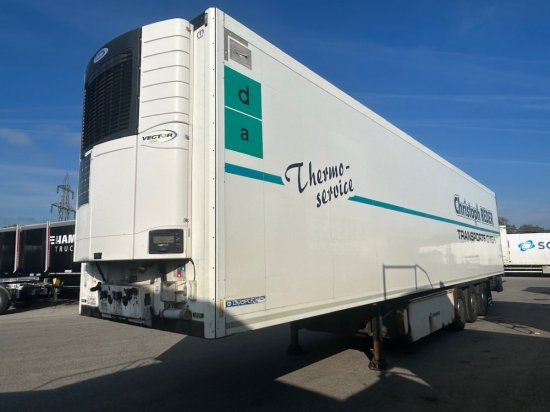 Krone SD Cool Liner, Carrier Vector 1950 - Semirremolque isotérmico: foto 3 Krone SD Cool Liner, Carrier Vector 1950 - Semirremolque isotérmico: foto 3