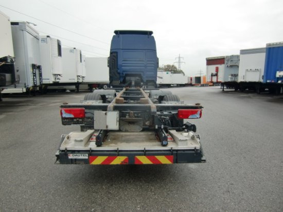 MAN TGX 26.440 BDF, XXL, Retarder, Automatik, E6, Liftachse, - Camión portacontenedore/ Intercambiable: foto 5 MAN TGX 26.440 BDF, XXL, Retarder, Automatik, E6, Liftachse, - Camión portacontenedore/ Intercambiable: foto 5