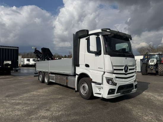 Mercedes-Benz Actros 2653, Retarder, Pritsche, Hiab Hipro 232 ES5 - Camión caja abierta, Camión grúa: foto 1 Mercedes-Benz Actros 2653, Retarder, Pritsche, Hiab Hipro 232 ES5 - Camión caja abierta, Camión grúa: foto 1