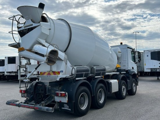 Mercedes-Benz Arocs 3743, 8x4 Betonmischer, Euro 6, 9m³ Liebherr Mischer - Camión hormigonera: foto 3 Mercedes-Benz Arocs 3743, 8x4 Betonmischer, Euro 6, 9m³ Liebherr Mischer - Camión hormigonera: foto 3