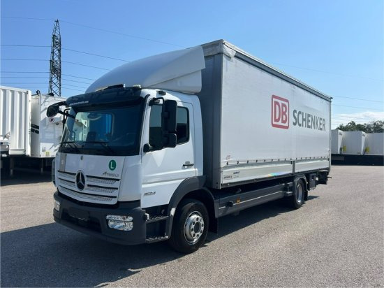 Mercedes-Benz Atego 1524 Plane, LBW + Funkfernbedienung , Euro 6, Kamera - Camión lona: foto 1 Mercedes-Benz Atego 1524 Plane, LBW + Funkfernbedienung , Euro 6, Kamera - Camión lona: foto 1