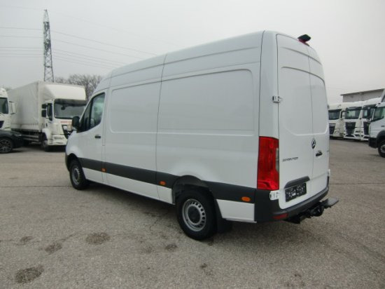 Mercedes-Benz Sprinter 319 CDI Standard, el.Schiebetür ,Exportpreis ohne Nova - Furgón: foto 4 Mercedes-Benz Sprinter 319 CDI Standard, el.Schiebetür ,Exportpreis ohne Nova - Furgón: foto 4