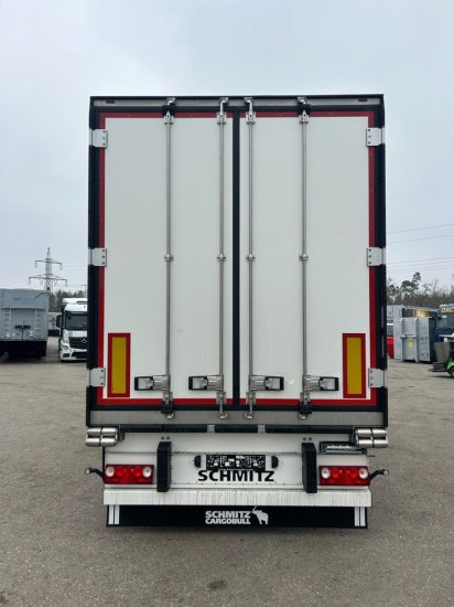 Schmitz SCB S3 24LKühlauflieger, ThermoKing SLXi 300 ,Doppelstock, Liftachse, Blumenbreite - Semirremolque isotérmico: foto 3 Schmitz SCB S3 24LKühlauflieger, ThermoKing SLXi 300 ,Doppelstock, Liftachse, Blumenbreite - Semirremolque isotérmico: foto 3