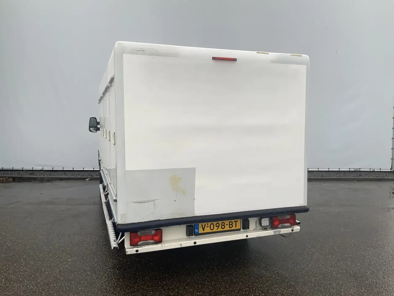 Iveco Daily 35S12 2.3 345 VriesAuto 10 deuren _40 gr onder 0, - Furgoneta frigorifica: foto 2 Iveco Daily 35S12 2.3 345 VriesAuto 10 deuren _40 gr onder 0, - Furgoneta frigorifica: foto 2