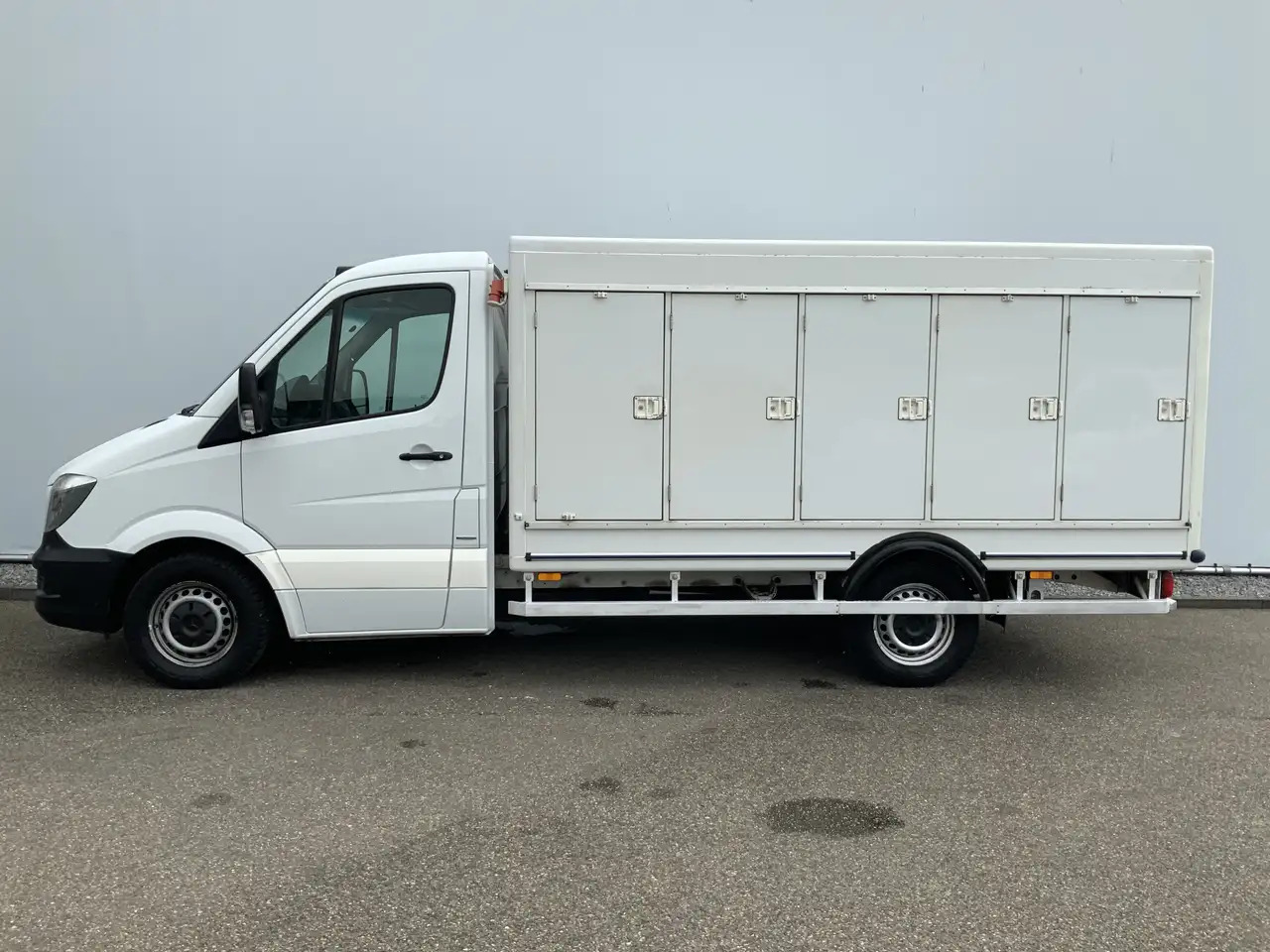 Mercedes-Benz Sprinter 311 2.2 CDI 366 40 gr _0 ijswagen 10 Deuren Euro 6 - Furgoneta frigorifica: foto 2 Mercedes-Benz Sprinter 311 2.2 CDI 366 40 gr _0 ijswagen 10 Deuren Euro 6 - Furgoneta frigorifica: foto 2