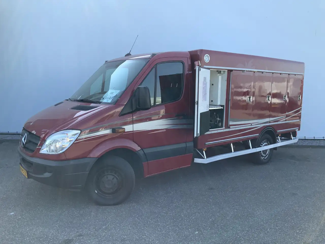 Mercedes-Benz Sprinter 313 2.2 CDI 366 Vries Auto _40gr, 10 Deuren mat bi - Furgoneta frigorifica: foto 2 Mercedes-Benz Sprinter 313 2.2 CDI 366 Vries Auto _40gr, 10 Deuren mat bi - Furgoneta frigorifica: foto 2