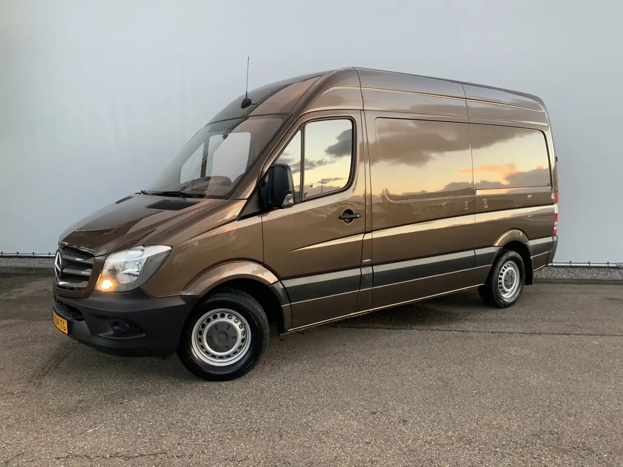 Mercedes-Benz Sprinter 314 2.2 CDI 366 L2H2 Airco Trekhaak 2000 kg Euro 6 - Furgón: foto 1 Mercedes-Benz Sprinter 314 2.2 CDI 366 L2H2 Airco Trekhaak 2000 kg Euro 6 - Furgón: foto 1