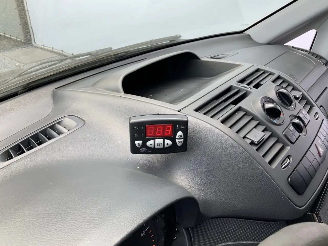 Furgoneta frigorifica Mercedes-Benz Vito 122 CDI Automaat Koel Auto werkt 100 % 0.gr Airco: foto 13