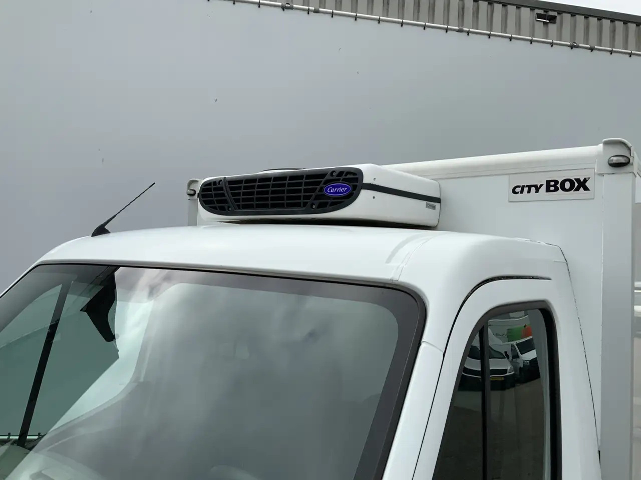 Nissan NV400 2.3 dCi L2H2 Acenta Koelauto Carrier Werkt 100 % C - Furgoneta frigorifica: foto 2 Nissan NV400 2.3 dCi L2H2 Acenta Koelauto Carrier Werkt 100 % C - Furgoneta frigorifica: foto 2