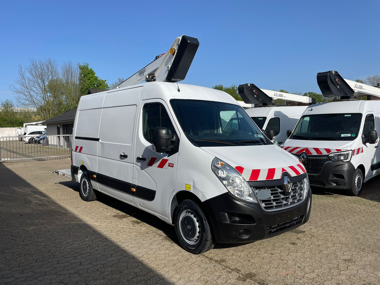 Renault Master Hubarbeitsbühne Time Versalift ETL-32-125 - Camión con plataforma elevadora: foto 3 Renault Master Hubarbeitsbühne Time Versalift ETL-32-125 - Camión con plataforma elevadora: foto 3