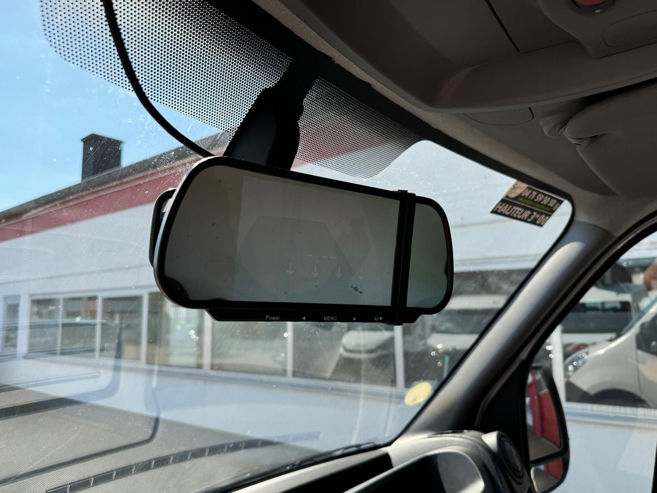 Furgoneta caja cerrada Renault Master Koffer mit Auffahrrampe 1200kg Nutzlast: foto 14 Furgoneta caja cerrada Renault Master Koffer mit Auffahrrampe 1200kg Nutzlast: foto 14