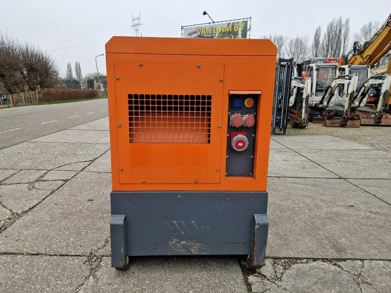 Atlas-Copco QAS60 60kVA met Leroy Somer generator - Generador industriale: foto 4 Atlas-Copco QAS60 60kVA met Leroy Somer generator - Generador industriale: foto 4