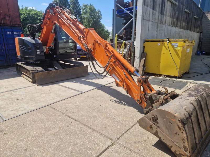 Hitachi ZX85US-5A - Excavadora de cadenas: foto 2 Hitachi ZX85US-5A - Excavadora de cadenas: foto 2