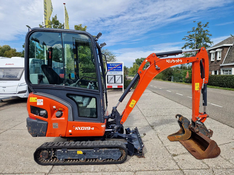 Kubota KX019-4 met 1990 uur - Miniexcavadora: foto 2 Kubota KX019-4 met 1990 uur - Miniexcavadora: foto 2