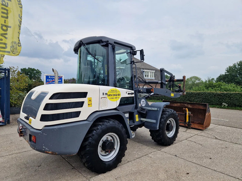 Yanmar TL80 / Terex TL80 / Schaeff TL80 very low hours! - Cargadora de ruedas: foto 3 Yanmar TL80 / Terex TL80 / Schaeff TL80 very low hours! - Cargadora de ruedas: foto 3