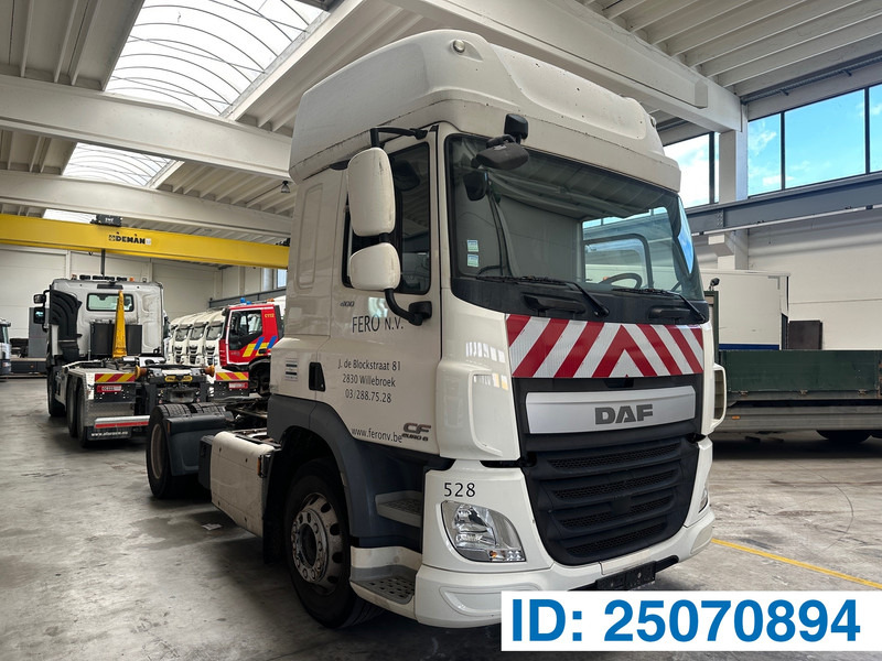 DAF CF 400 - Cabeza tractora: foto 1 DAF CF 400 - Cabeza tractora: foto 1