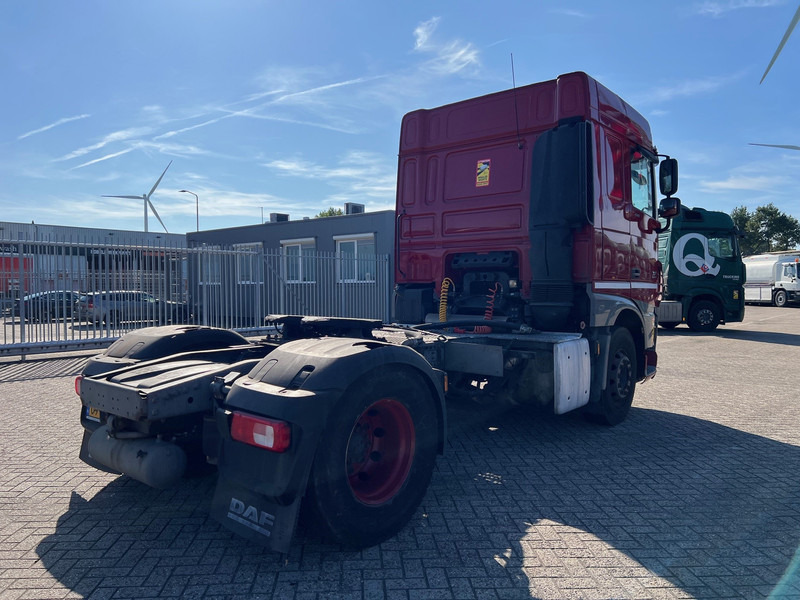 DAF XF106.440 Space Cab - Cabeza tractora: foto 4 DAF XF106.440 Space Cab - Cabeza tractora: foto 4