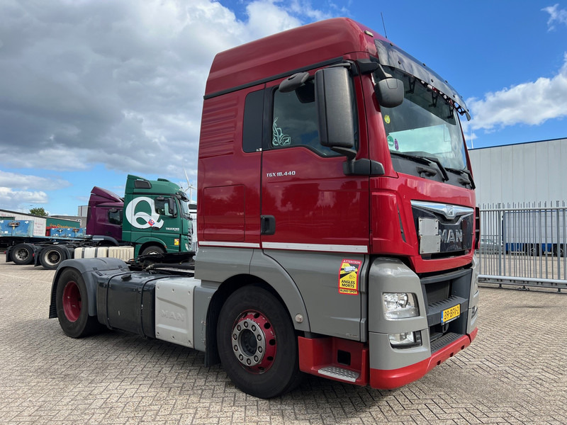 MAN TGX 18.440 - ADR - Cabeza tractora: foto 3 MAN TGX 18.440 - ADR - Cabeza tractora: foto 3