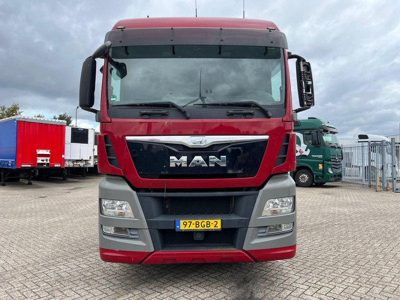 MAN TGX 18.440 - ADR - Cabeza tractora: foto 2 MAN TGX 18.440 - ADR - Cabeza tractora: foto 2