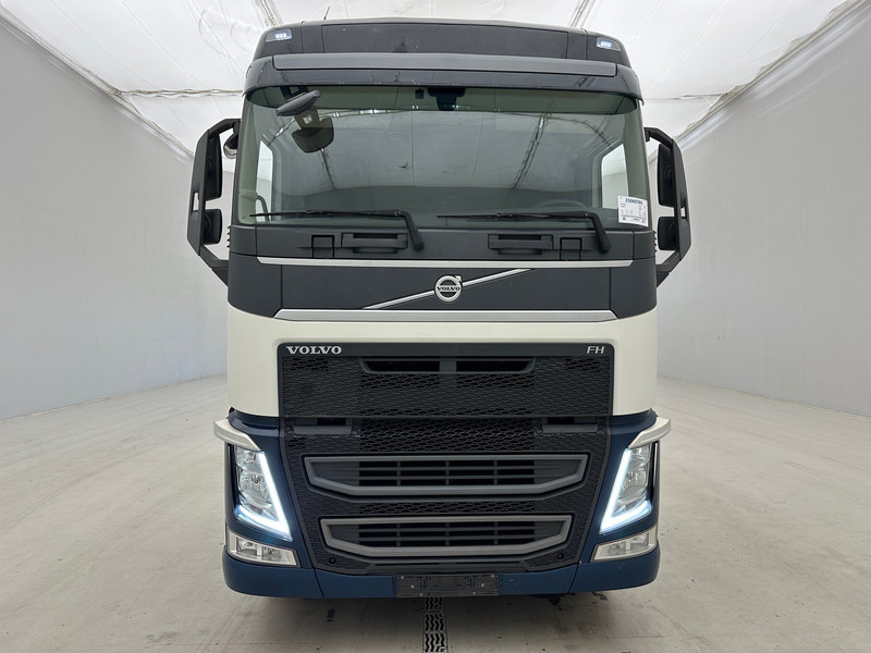 Volvo FH 420 Globetrotter - ADR - Cabeza tractora: foto 2 Volvo FH 420 Globetrotter - ADR - Cabeza tractora: foto 2