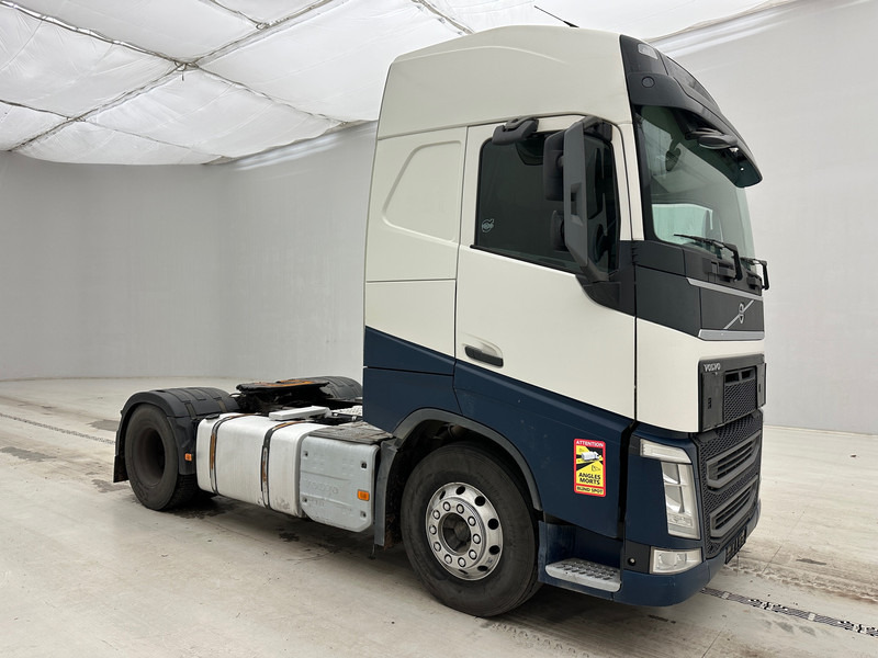 Volvo FH 420 Globetrotter - ADR - Cabeza tractora: foto 3 Volvo FH 420 Globetrotter - ADR - Cabeza tractora: foto 3