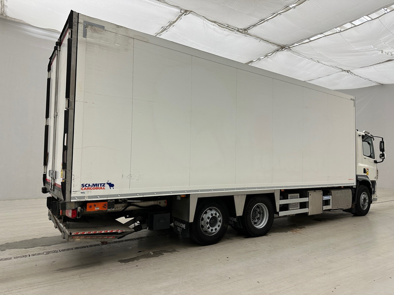 DAF CF 330 - 6x2* - Camión frigorífico: foto 4 DAF CF 330 - 6x2* - Camión frigorífico: foto 4