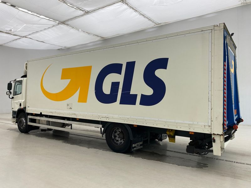 Camión caja cerrada DAF CF65.250: foto 9
