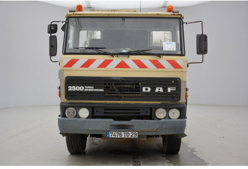 DAF PATA 2500 - Camión volquete: foto 2 DAF PATA 2500 - Camión volquete: foto 2