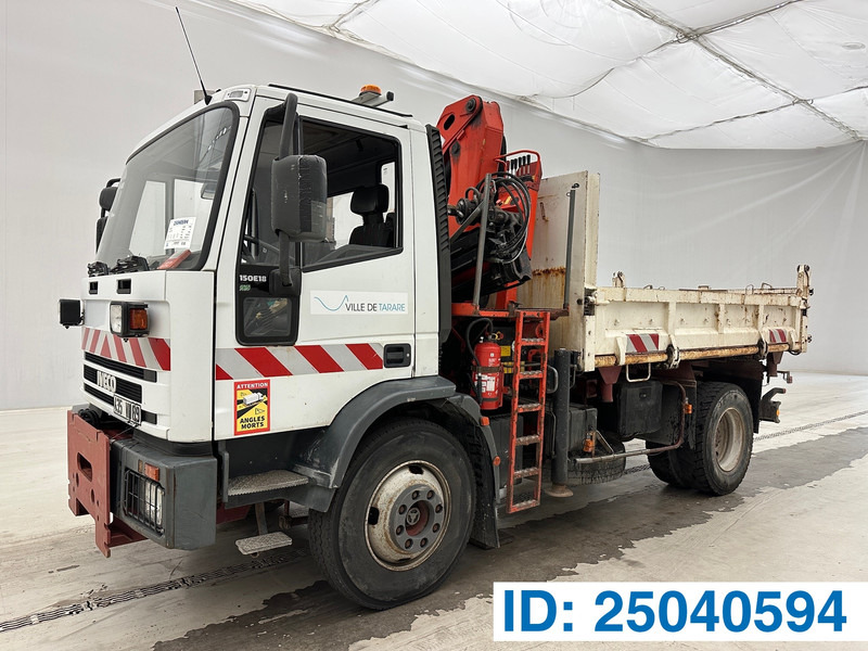 Camión volquete, Camión grúa Iveco 150E18: foto 1