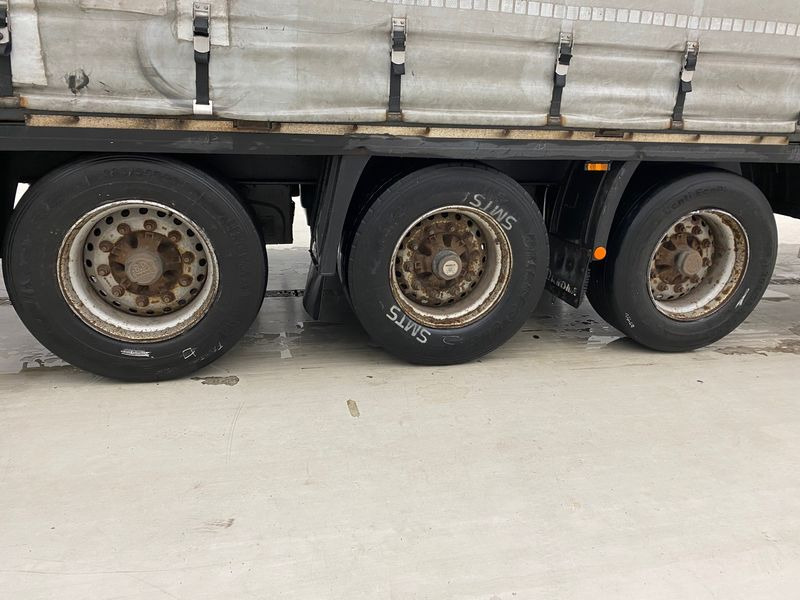 Krone Tautliner - Semirremolque lona: foto 4 Krone Tautliner - Semirremolque lona: foto 4