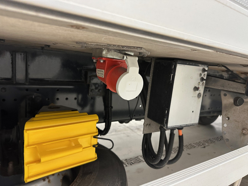 Camión frigorífico MAN TGM 18.250: foto 15 Camión frigorífico MAN TGM 18.250: foto 15