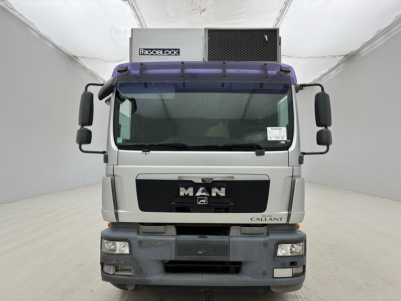 MAN TGM 18.250 - Camión frigorífico: foto 2 MAN TGM 18.250 - Camión frigorífico: foto 2