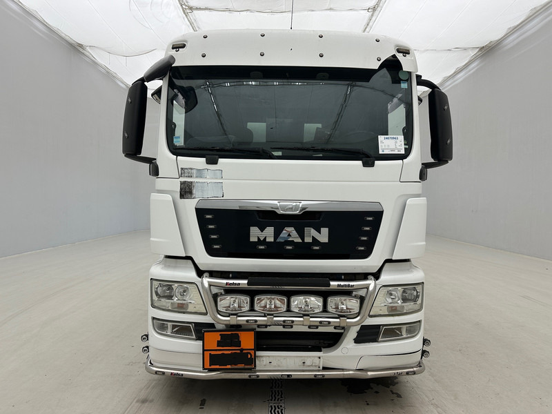 MAN TGS 26.360 - 6x2 - Camión cisterna: foto 2 MAN TGS 26.360 - 6x2 - Camión cisterna: foto 2
