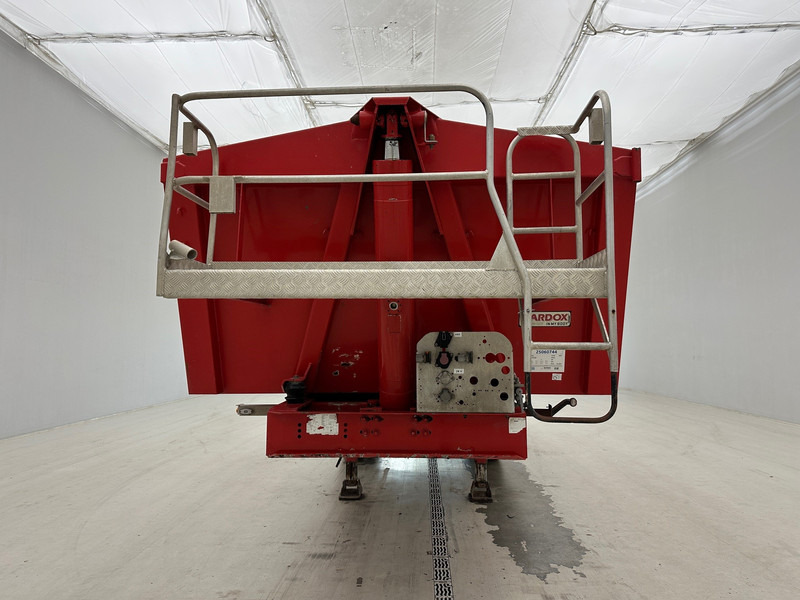 MOL 22 cub in steel - Semirremolque volquete: foto 2 MOL 22 cub in steel - Semirremolque volquete: foto 2