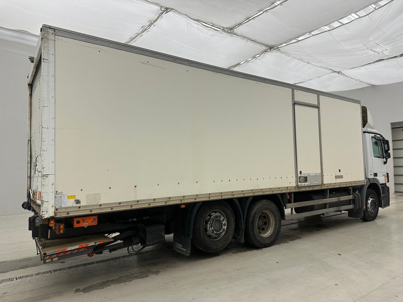 Mercedes-Benz Actros 2536 - 6x2 - Camión caja cerrada: foto 4 Mercedes-Benz Actros 2536 - 6x2 - Camión caja cerrada: foto 4