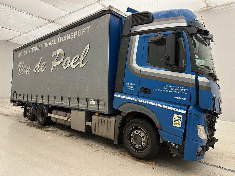 Mercedes-Benz Actros 2642 - 6x2* - Camión lona: foto 3 Mercedes-Benz Actros 2642 - 6x2* - Camión lona: foto 3