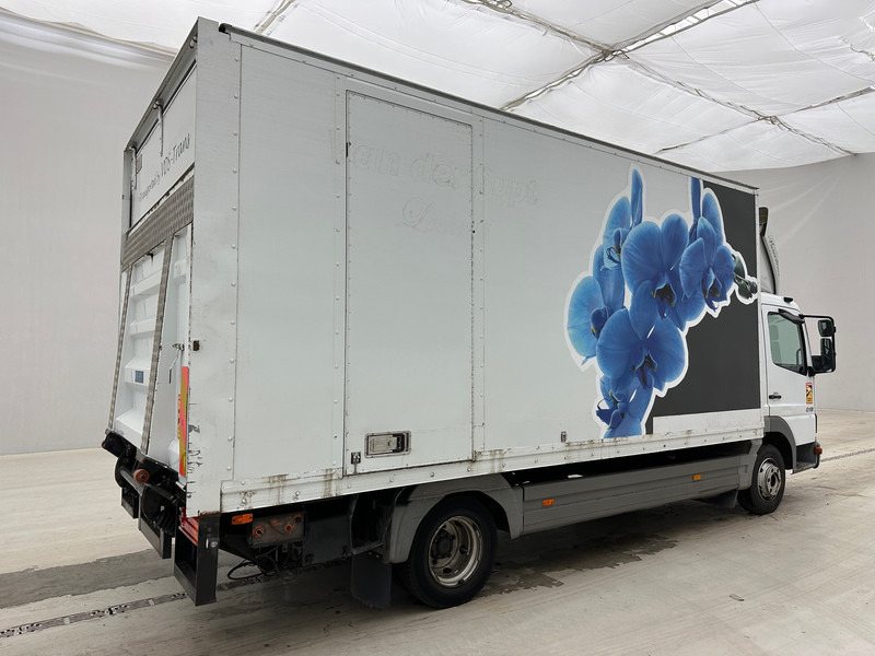 Mercedes-Benz Atego 815 - Camión caja cerrada: foto 4 Mercedes-Benz Atego 815 - Camión caja cerrada: foto 4