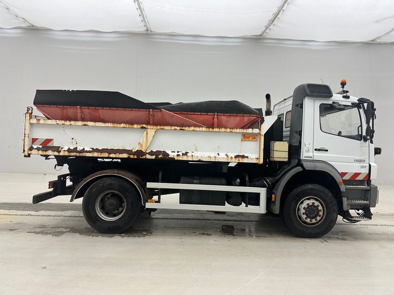 Mercedes-Benz Axor 1833 - Camión volquete: foto 4 Mercedes-Benz Axor 1833 - Camión volquete: foto 4
