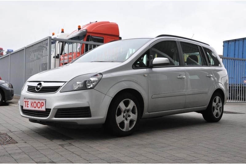 Opel Zafira - Coche: foto 2 Opel Zafira - Coche: foto 2