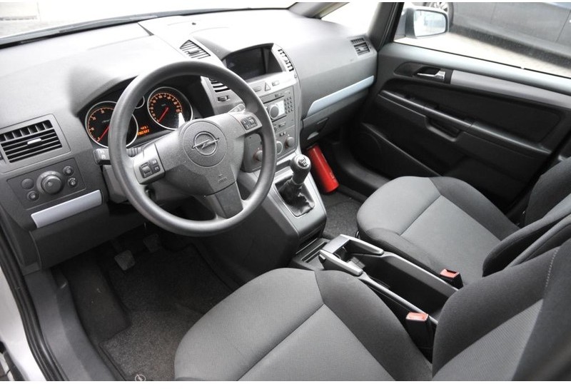 Opel Zafira - Coche: foto 5 Opel Zafira - Coche: foto 5