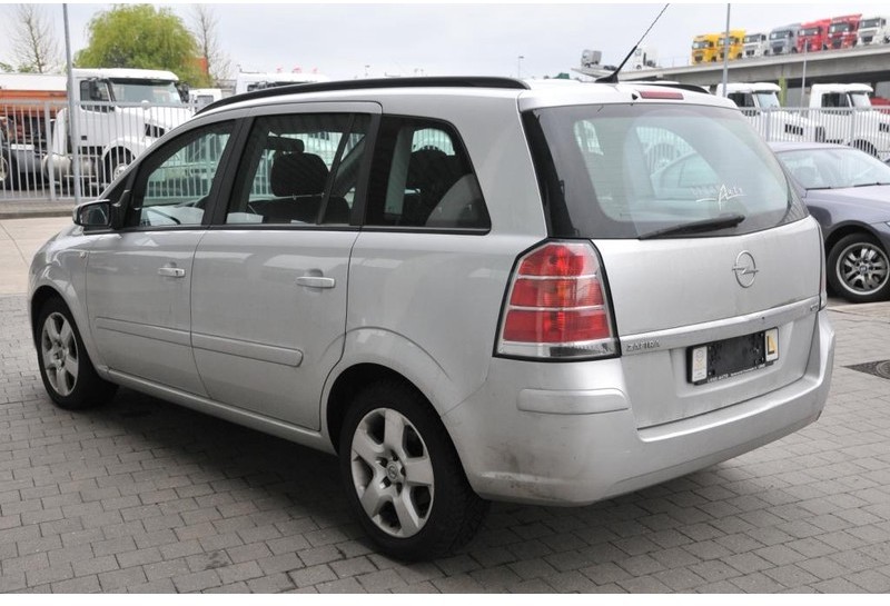 Opel Zafira - Coche: foto 4 Opel Zafira - Coche: foto 4