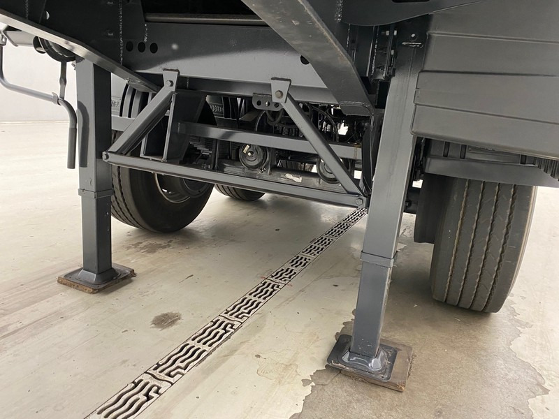 Semirremolque portacontenedore/ Intercambiable nuevo SERGOMEL Chassis/Plateau 20FT - NEW: foto 12