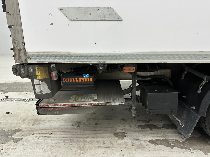 Volvo FL 210 - Camión frigorífico: foto 4 Volvo FL 210 - Camión frigorífico: foto 4