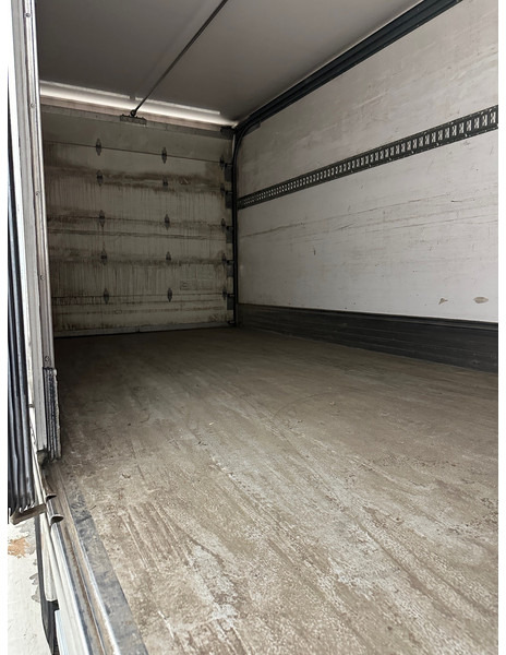 Volvo FL 220* - Camión frigorífico: foto 5 Volvo FL 220* - Camión frigorífico: foto 5