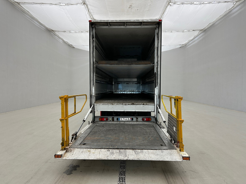 Camión caja cerrada Volvo FL 290: foto 7