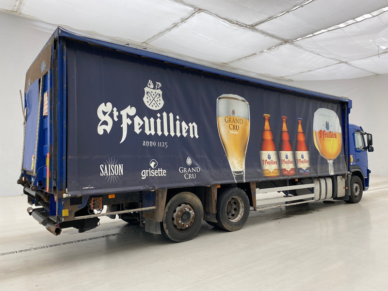 Volvo FM 300 - 6x2 - Camión lona: foto 4 Volvo FM 300 - 6x2 - Camión lona: foto 4