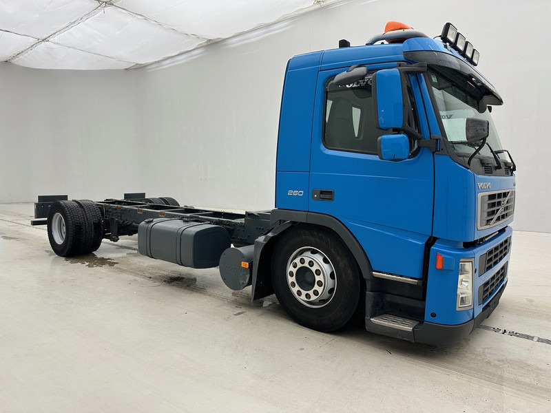 Volvo FM9.260 - Camión chasis: foto 3 Volvo FM9.260 - Camión chasis: foto 3